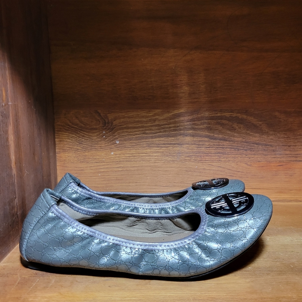 Railto Sdyney Slip-on Silver Flats 7M